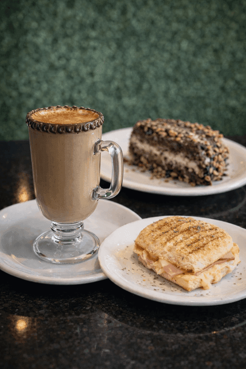 La Fiuza Café
